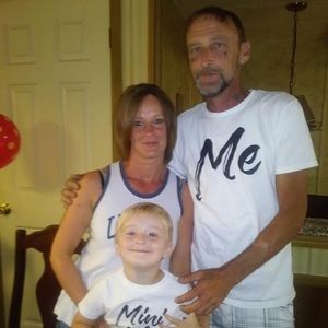 Meet your Posher, Ami